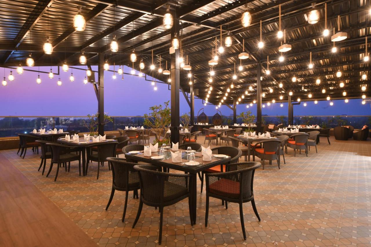 The Fern Habitat, Candolim, Goa מראה חיצוני תמונה